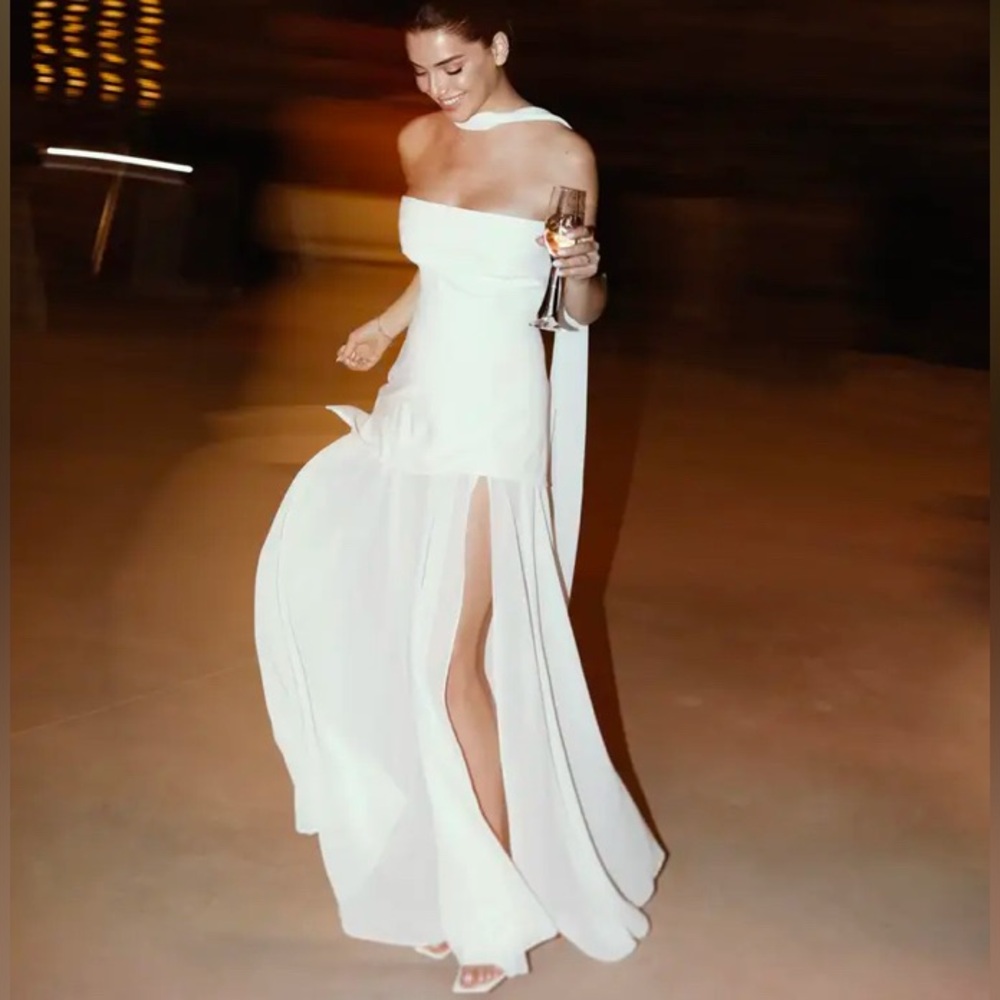 Matters Store Monaco White Dress with Scarf